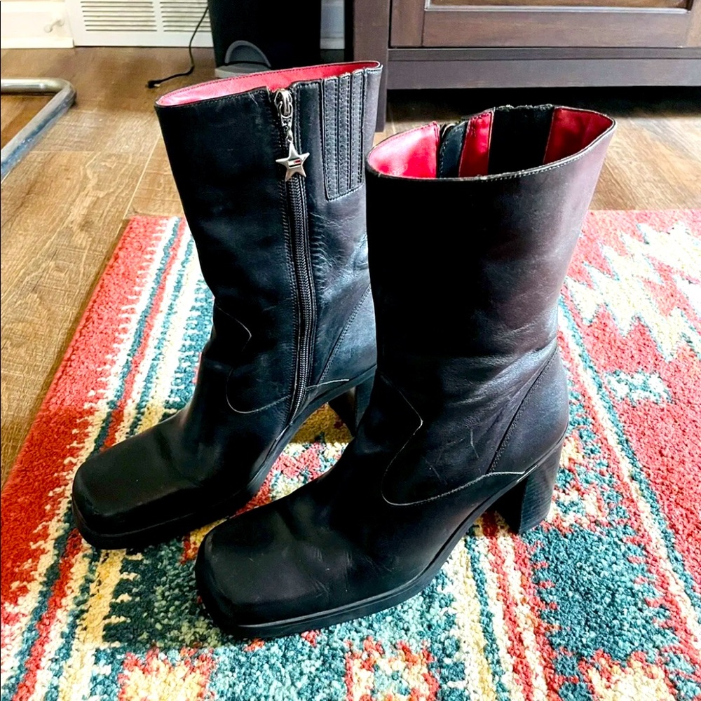 Authentic Vintage Leather Square Toe Star Zip Tommy Hilfiger Boots Size 9.5 EUC